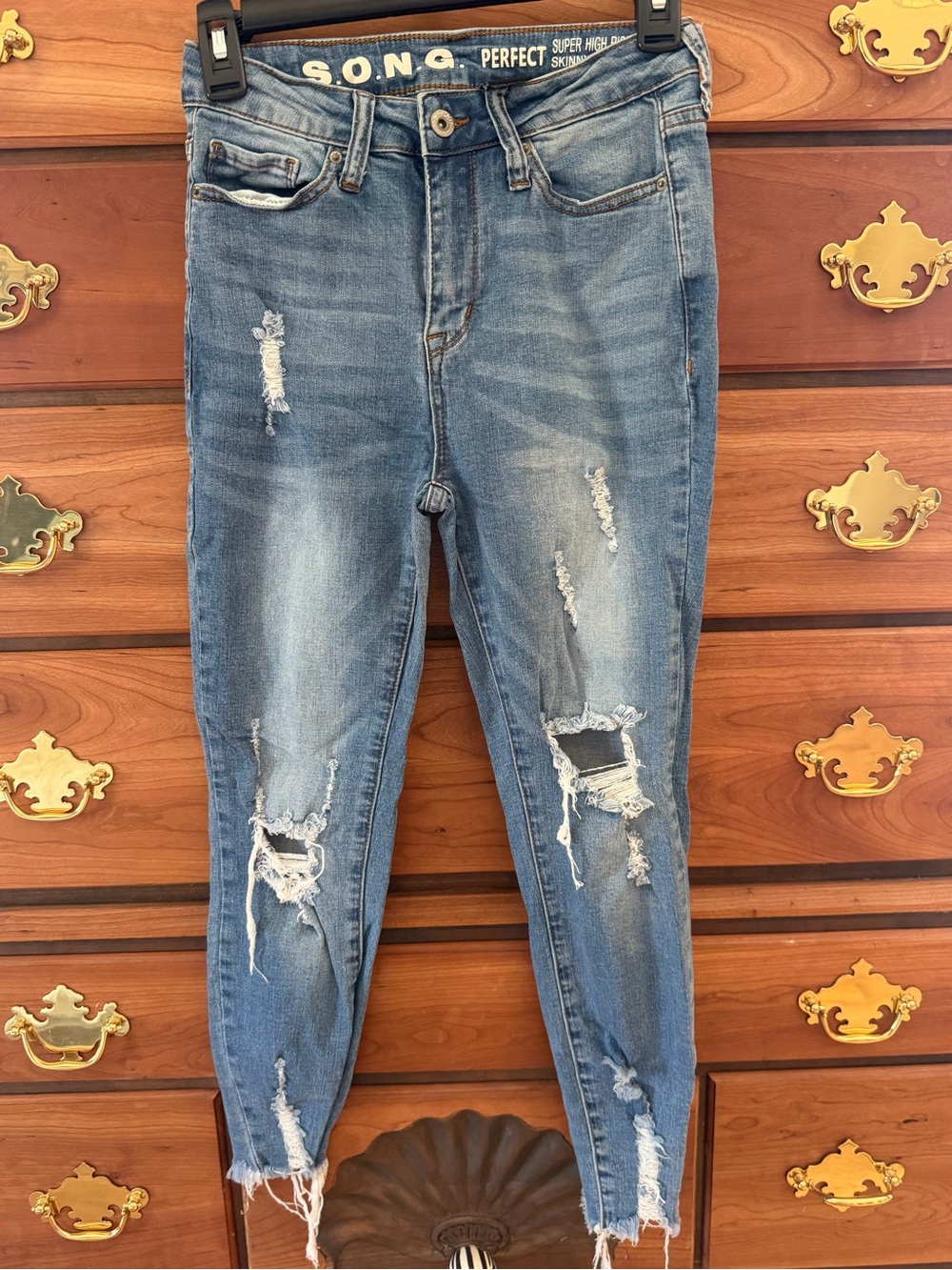 S.O.N.G. Women's Medium Blue Distressed Skinny Jeans